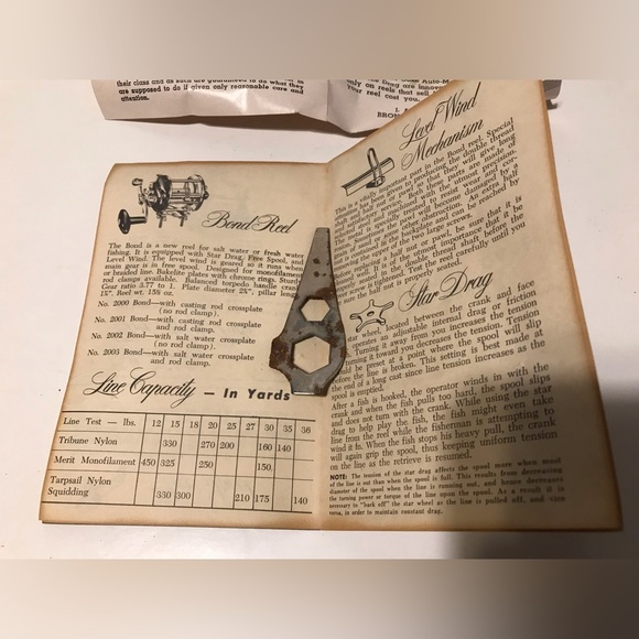 Vintage 1957 PFLUEGER BOND LEVEL WIND 2000 Fishing Reel USA BAKELITE METAL Rod 1 - Picture 13 of 15